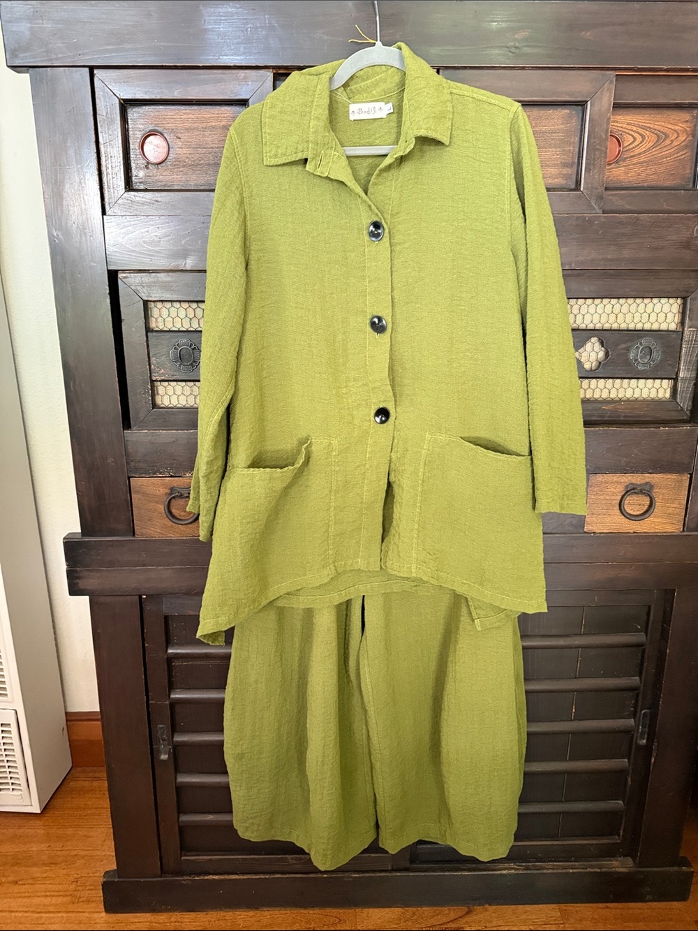 Olive Green Two-Piece Linen Blend Pants & Tunic Set
